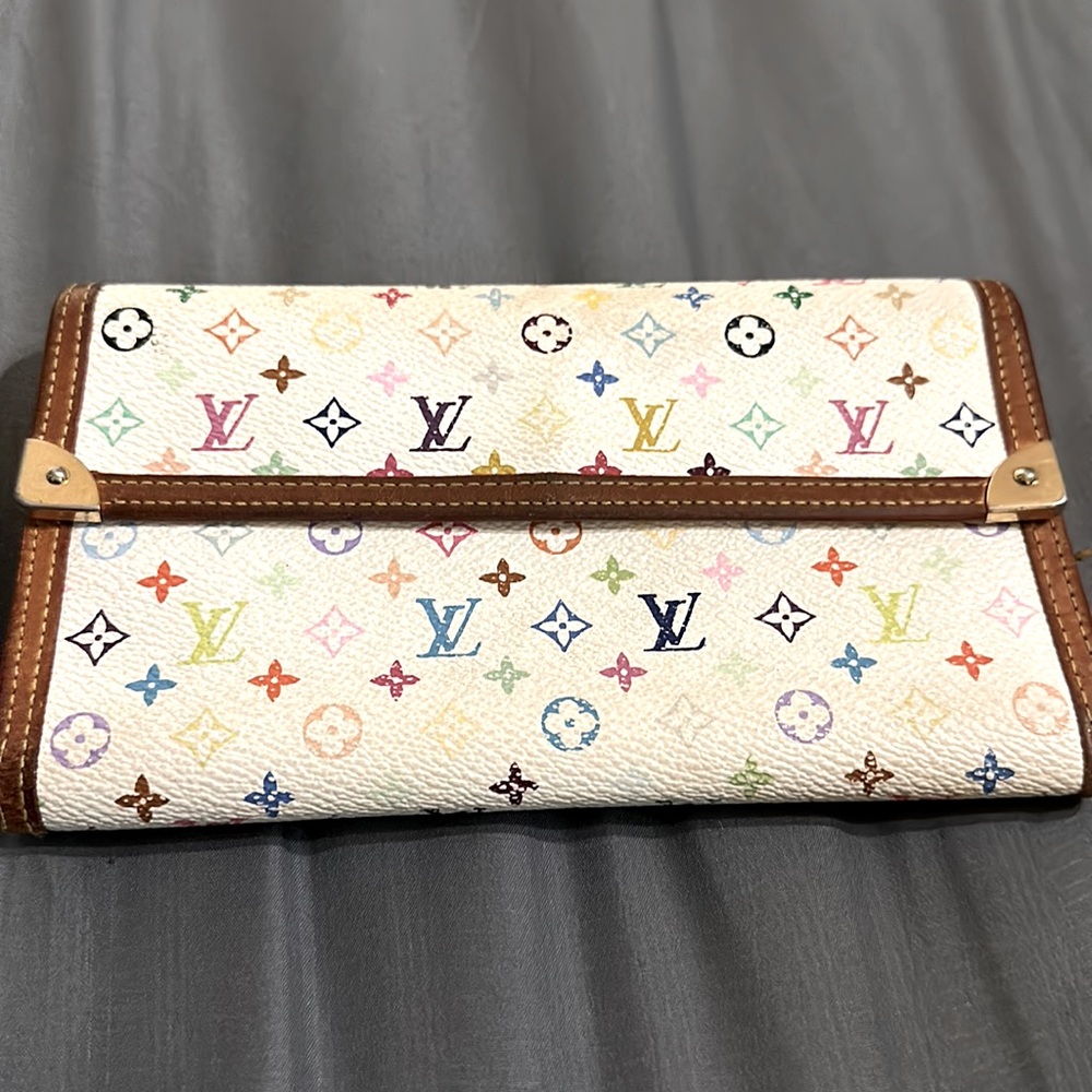 Authentic Louis Vuitton wallet